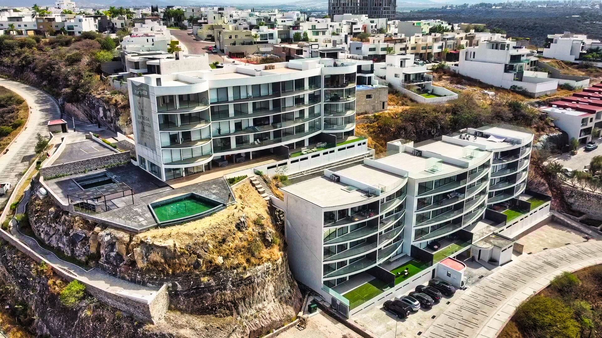 Fachada Grand Living Cañadas del Lago